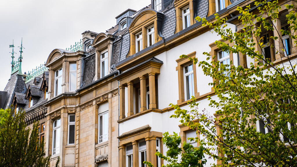 Immeubles haussmanniens au Luxembourg reflétant le dynamisme du marché immobilier luxembourgeois